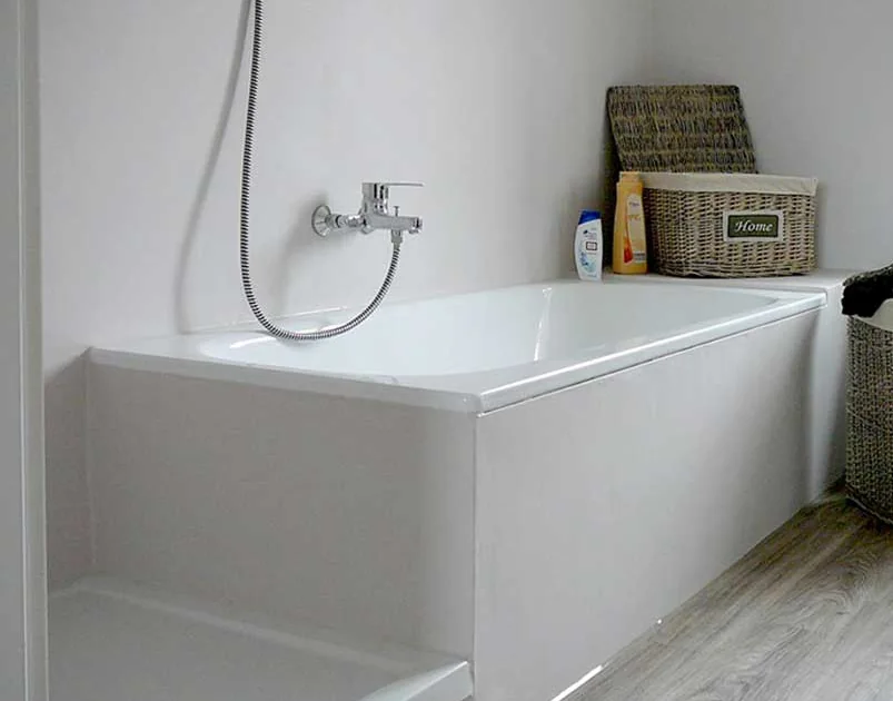 Instand gesetzte Badewanne